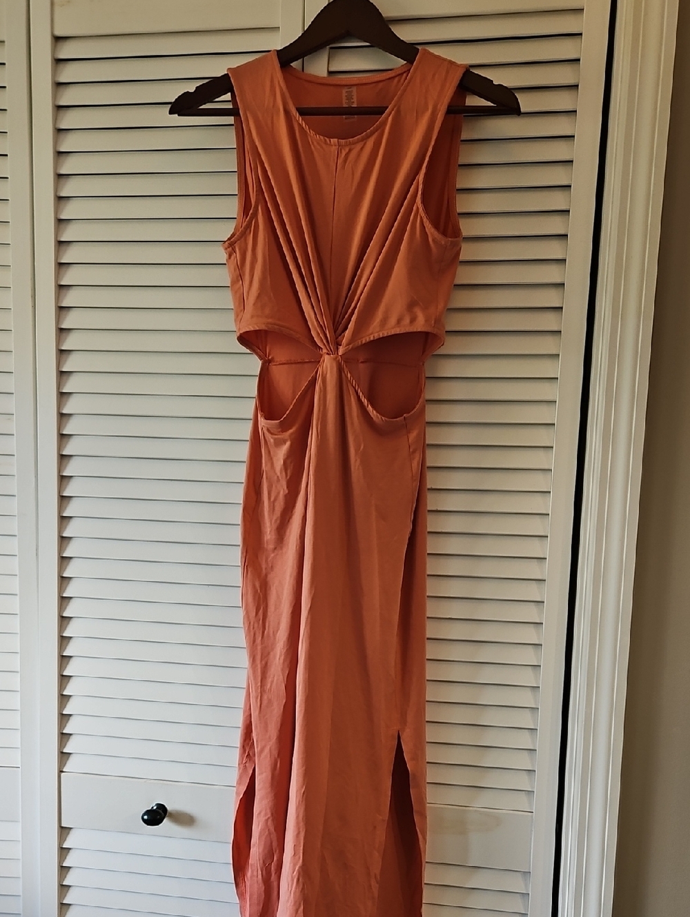 Beyond Yoga Around The World Cut Out Maxi Dress Coral